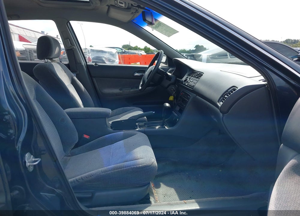 1997 HONDA ACCORD LX VIN: 1HGCD5639VA122293