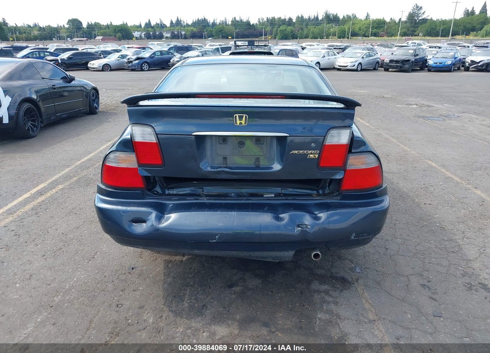 1997 HONDA ACCORD LX VIN: 1HGCD5639VA122293