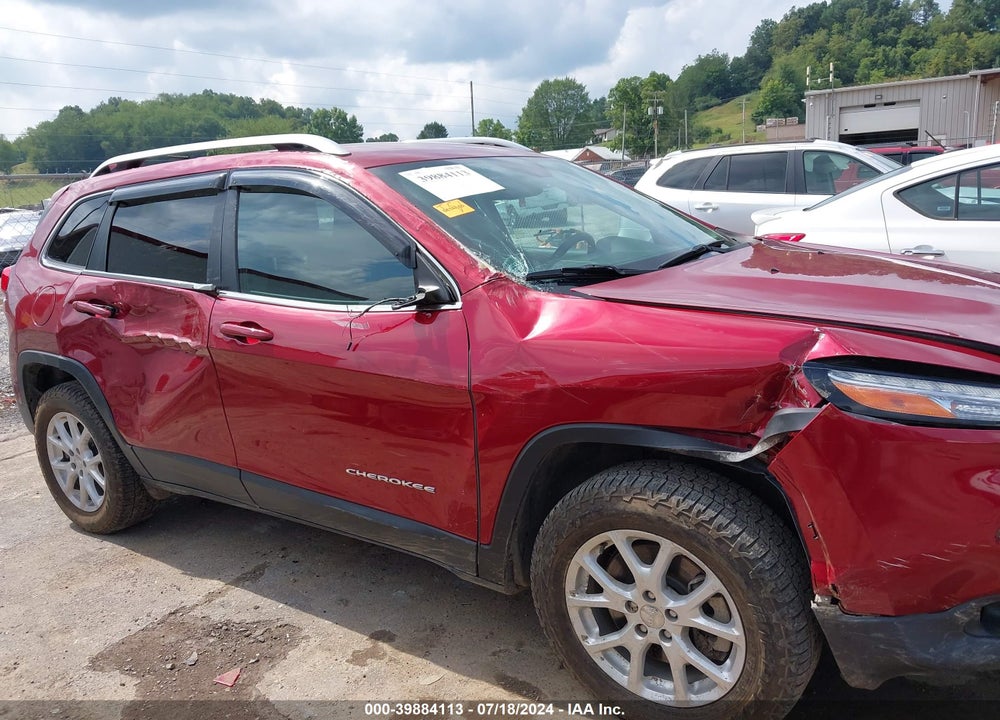 2017 JEEP CHEROKEE LATITUDE 4X4 VIN: 1C4PJMCB2HW556447
