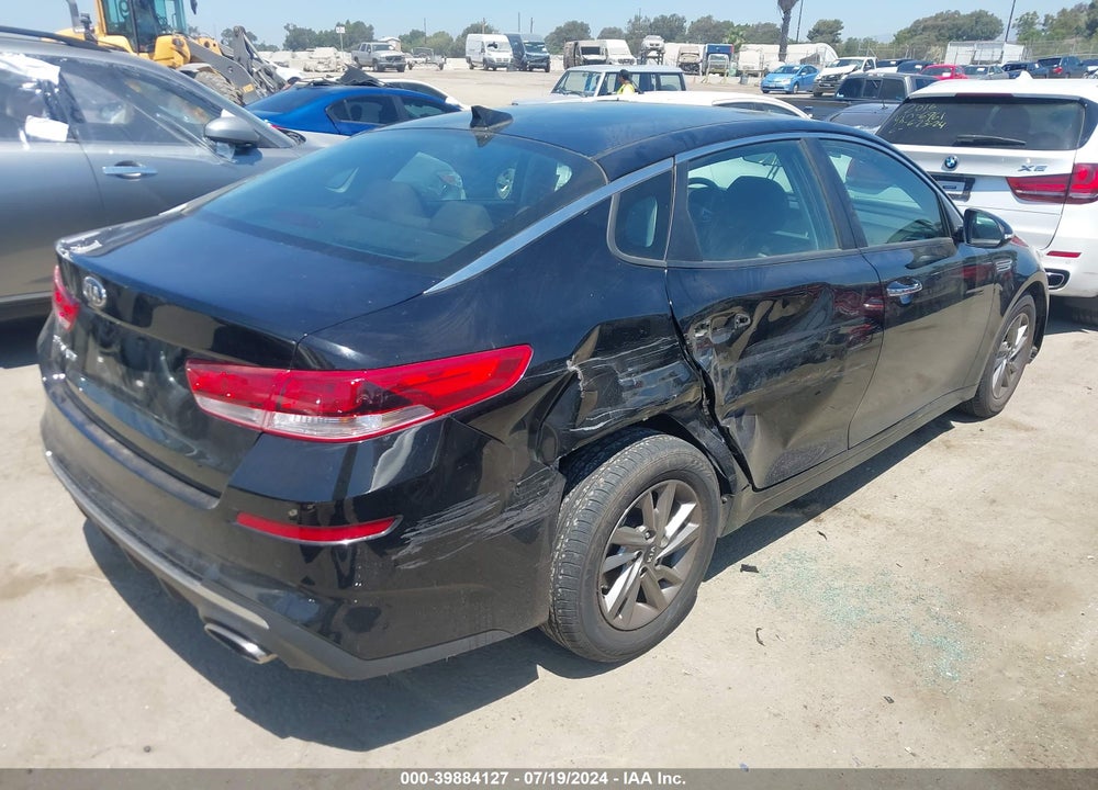 2019 KIA OPTIMA VIN: 5XXGT4L38KG339030