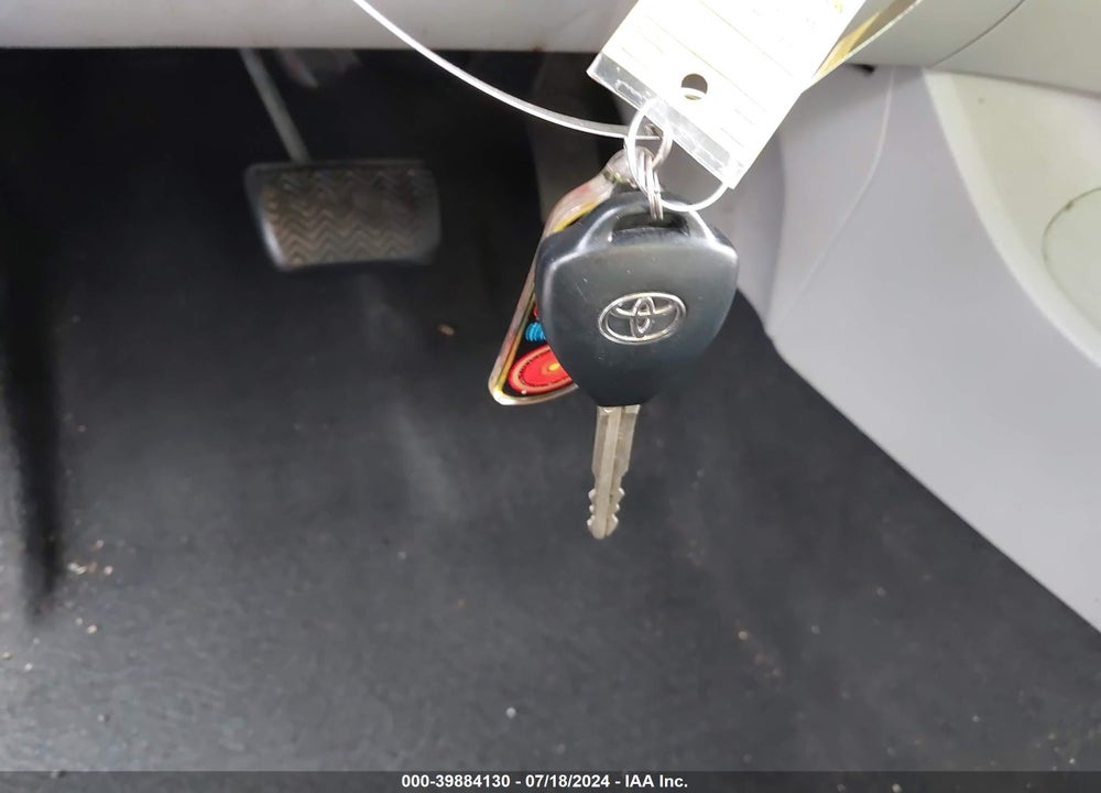 2010 TOYOTA COROLLA LE VIN: 2T1BU4EE2AC522726