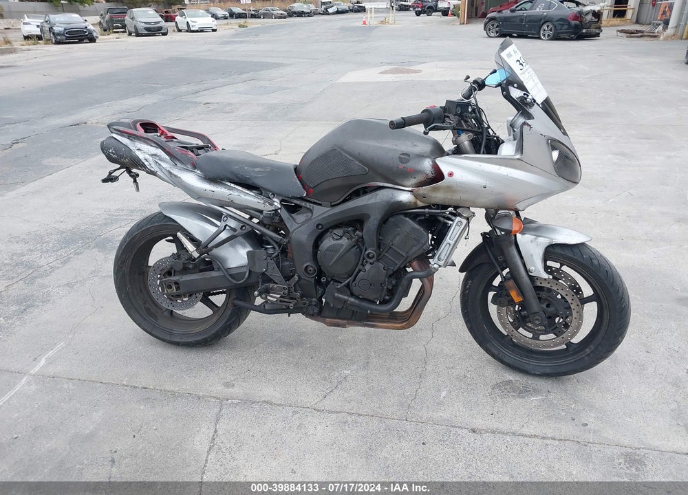 2007 YAMAHA FZ6 SHG VIN: JYARJ13E47A000388