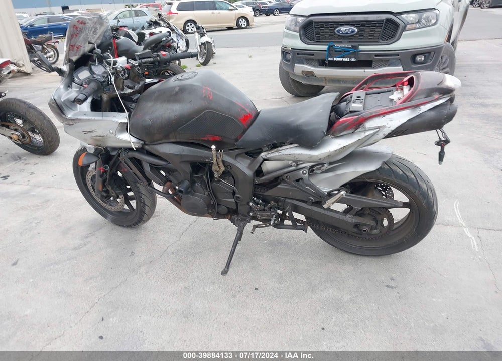 2007 YAMAHA FZ6 SHG VIN: JYARJ13E47A000388