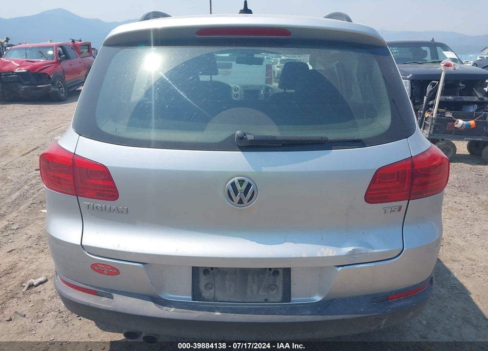 2017 VOLKSWAGEN TIGUAN 2.0T/2.0T S VIN: WVGAV7AX8HK027386