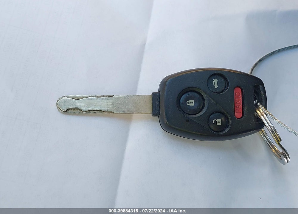 2011 HONDA ACCORD 2.4 LX VIN: 1HGCP2F32BA032744