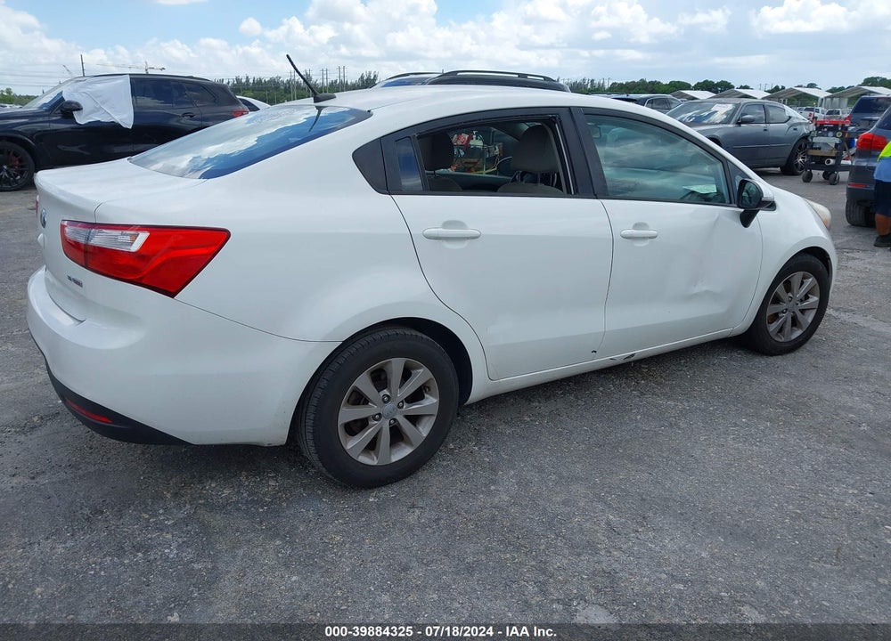 2015 KIA RIO EX VIN: KNADN4A38F6445009