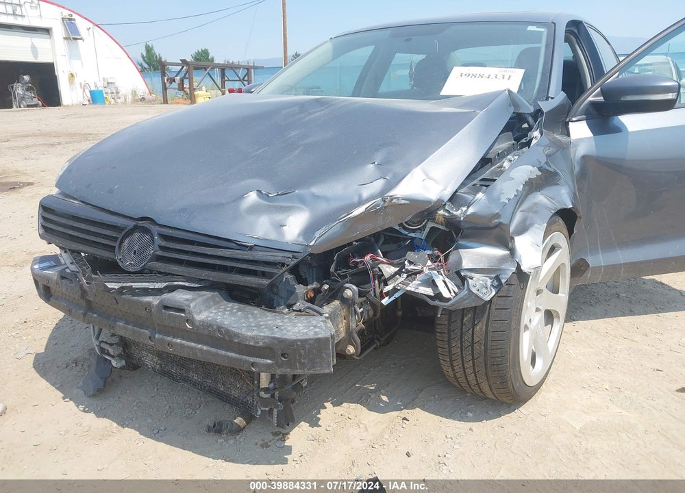2011 VOLKSWAGEN JETTA 2.5L SE VIN: 3VWDZ7AJ3BM312835
