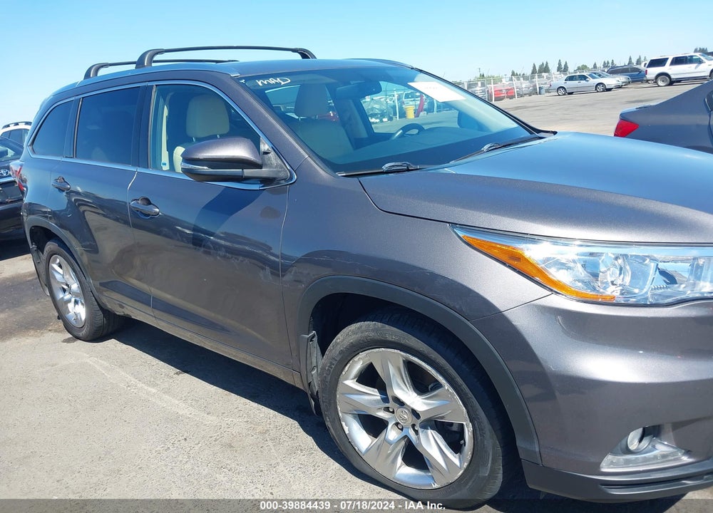 2015 TOYOTA HIGHLANDER LIMITED V6 VIN: 5TDDKRFH4FS110021