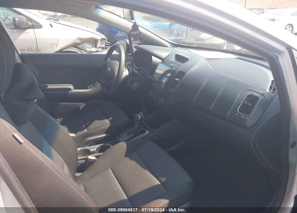 2017 KIA FORTE VIN: 3KPFK4A79HE122785