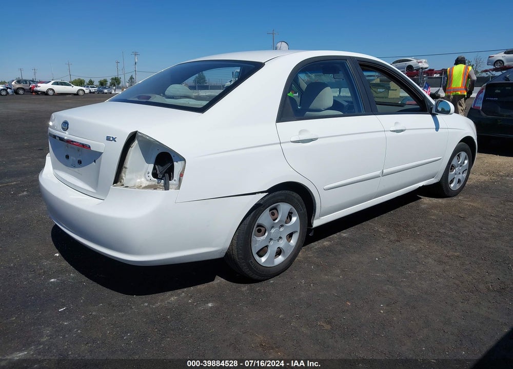 2009 KIA SPECTRA EX VIN: KNAFE222195667307