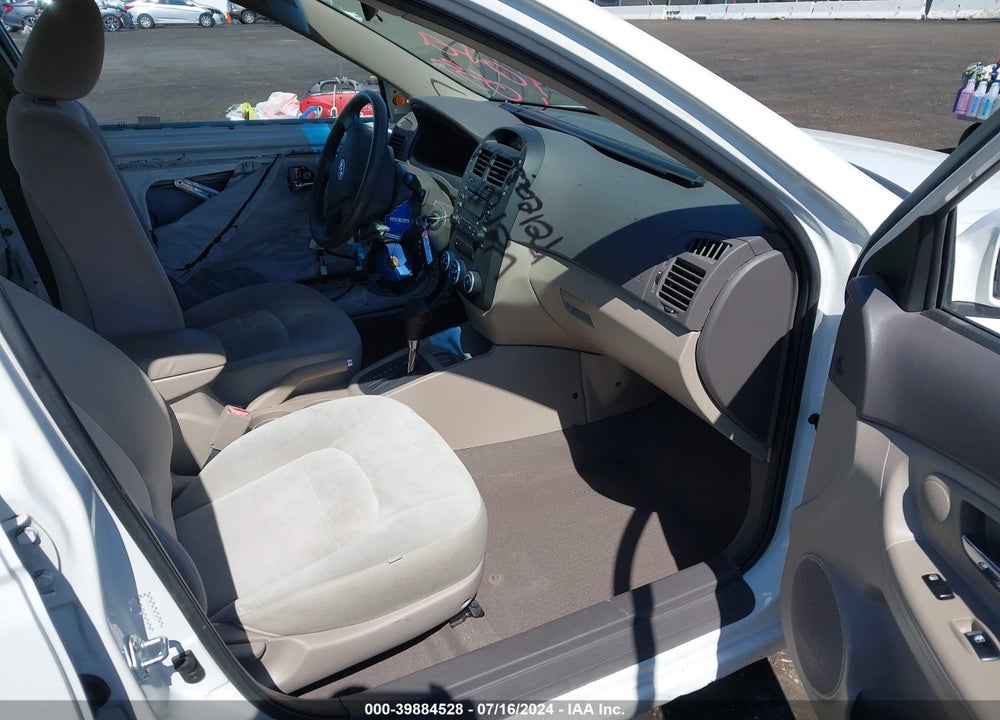 2009 KIA SPECTRA EX VIN: KNAFE222195667307