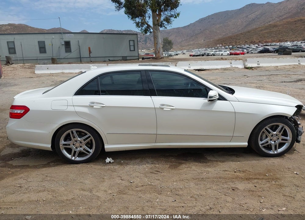 2013 MERCEDES-BENZ E 550 4MATIC VIN: WDDHF9BB3DA680504