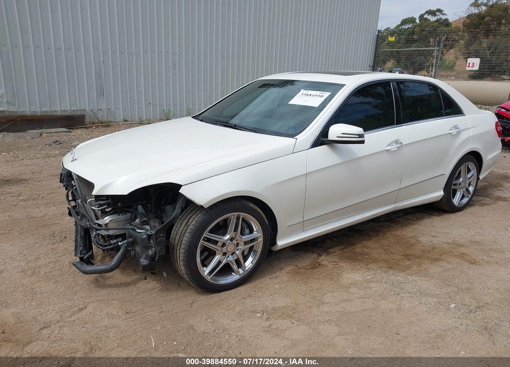2013 MERCEDES-BENZ E 550 4MATIC VIN: WDDHF9BB3DA680504