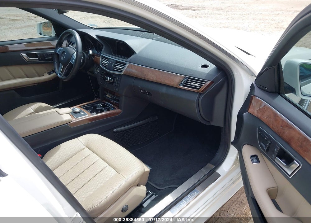 2013 MERCEDES-BENZ E 550 4MATIC VIN: WDDHF9BB3DA680504