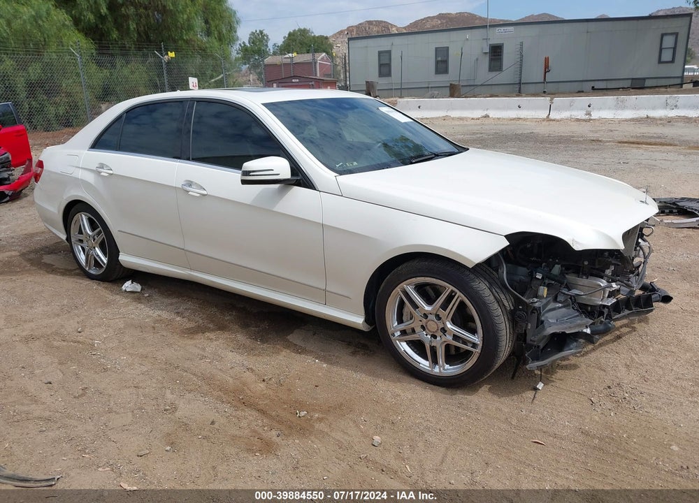 2013 MERCEDES-BENZ E 550 4MATIC VIN: WDDHF9BB3DA680504