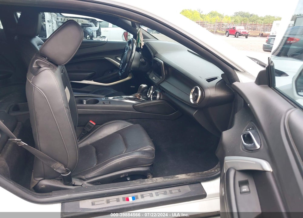 2019 CHEVROLET CAMARO 2SS VIN: 1G1FH1R7XK0111188