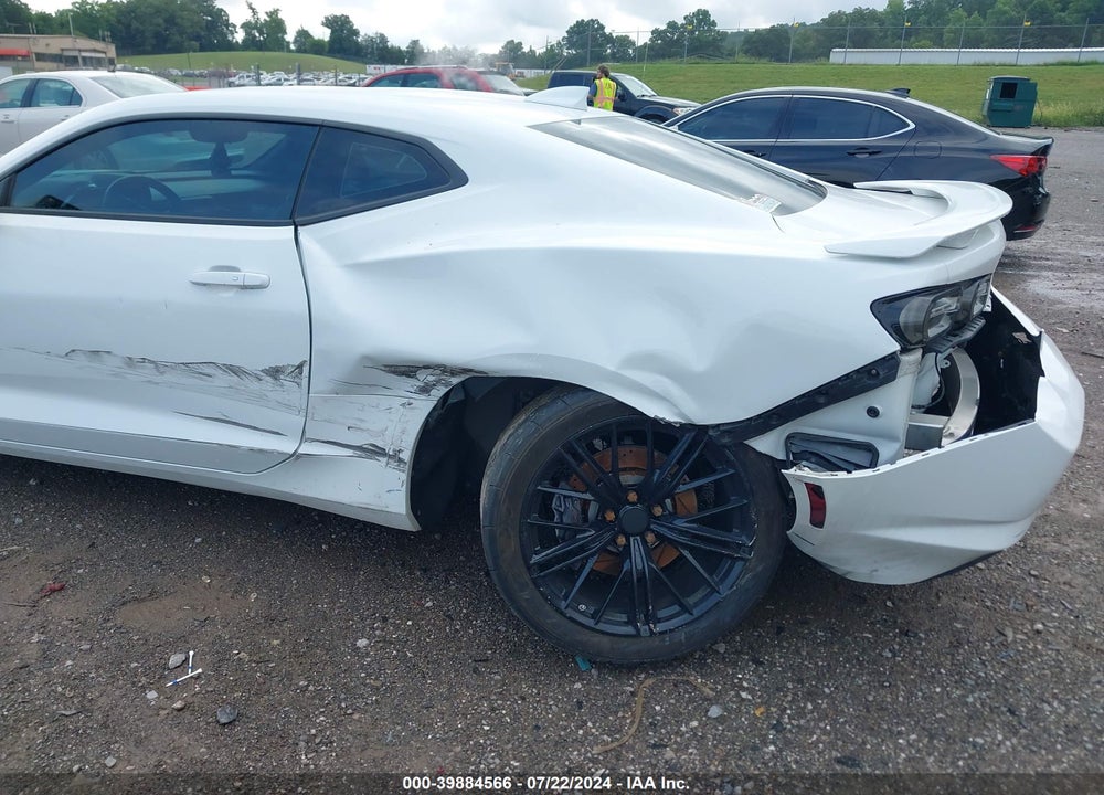 2019 CHEVROLET CAMARO 2SS VIN: 1G1FH1R7XK0111188