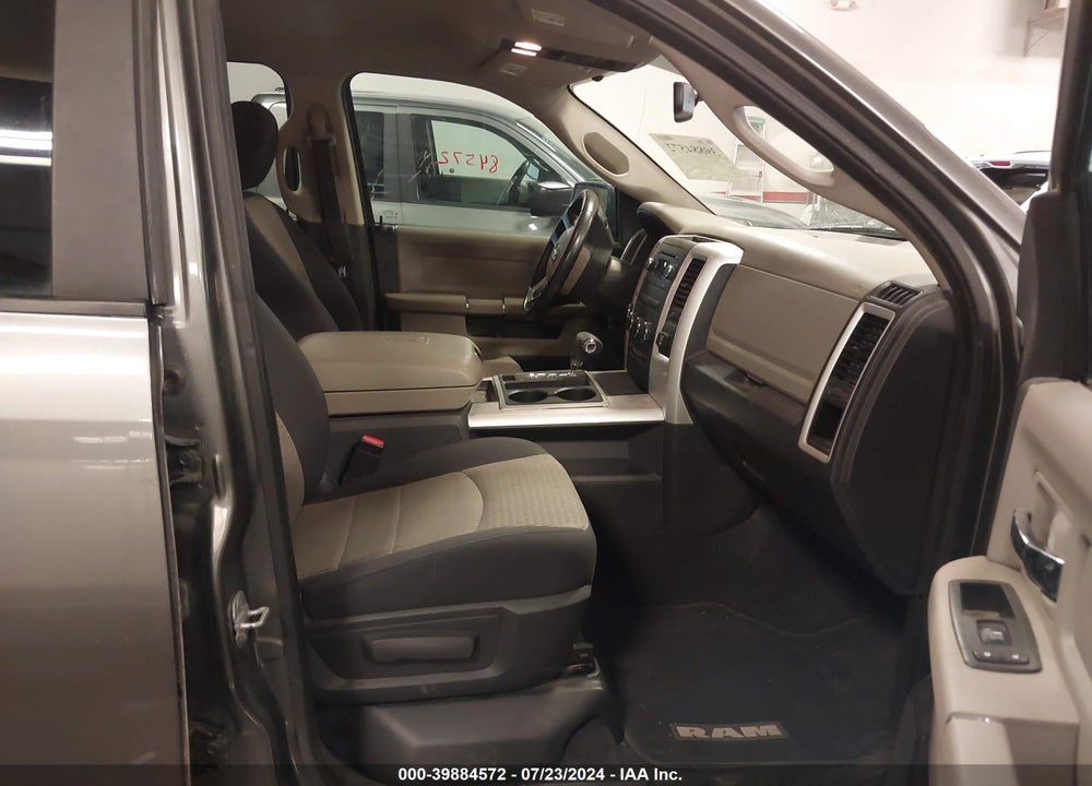2011 RAM 1500 SLT VIN: 1D7RV1GT6BS706675