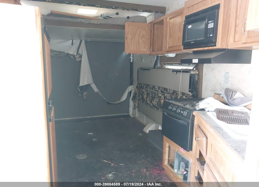 2006 ATTITUDE TRAILER VIN: 5LZBE23206S003872