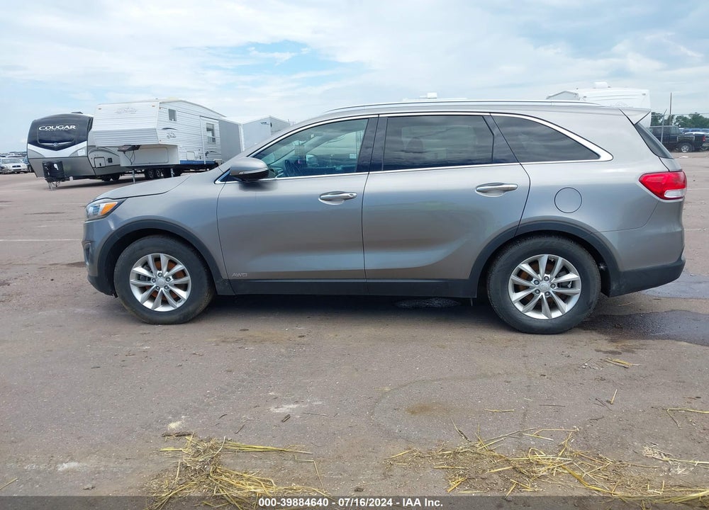 2016 KIA SORENTO 2.4L LX VIN: 5XYPGDA3XGG170025