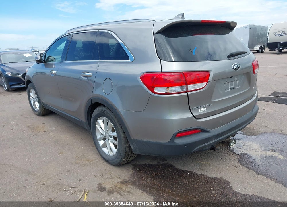 2016 KIA SORENTO 2.4L LX VIN: 5XYPGDA3XGG170025