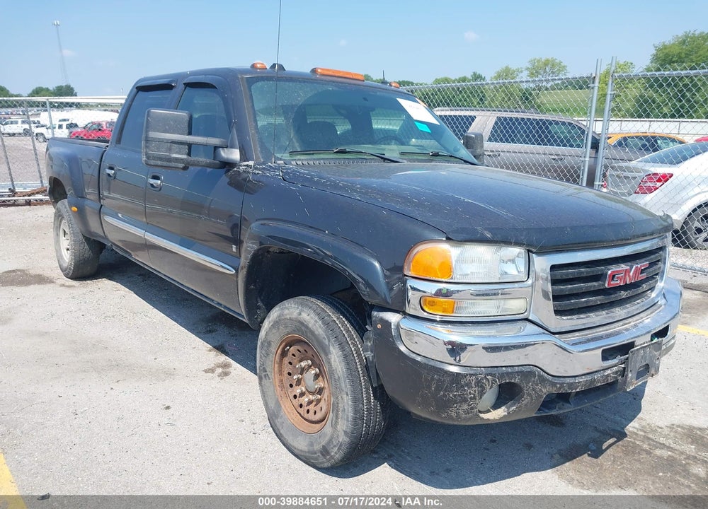 2005 GMC SIERRA 1500HD SLT VIN: 1GTGK13U15F928921