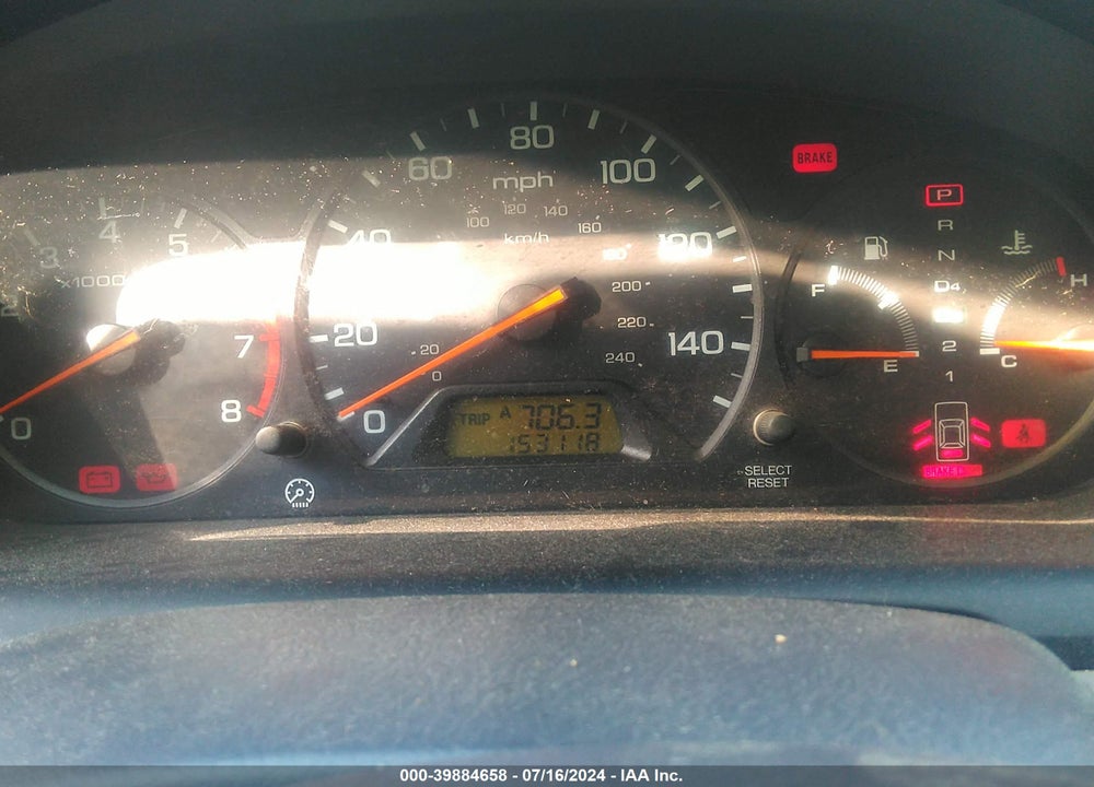 2002 HONDA ACCORD 2.3 VP VIN: 1HGCF86602A130381