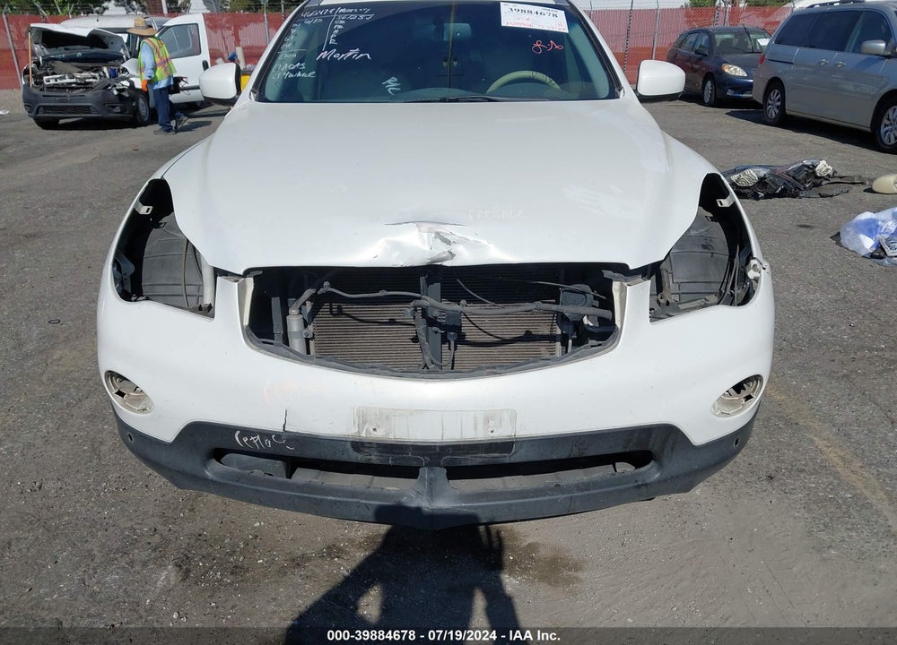 2015 INFINITI QX50 JOURNEY VIN: JN1BJ0HP5FM730952