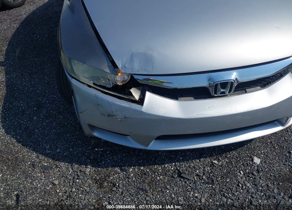 2010 HONDA CIVIC LX VIN: 19XFA1F55AE032399