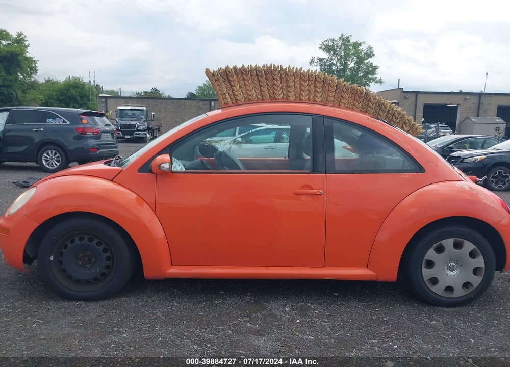 2010 VOLKSWAGEN NEW BEETLE 2.5L FINAL EDITION VIN: 3VWPW3AG1AM010302
