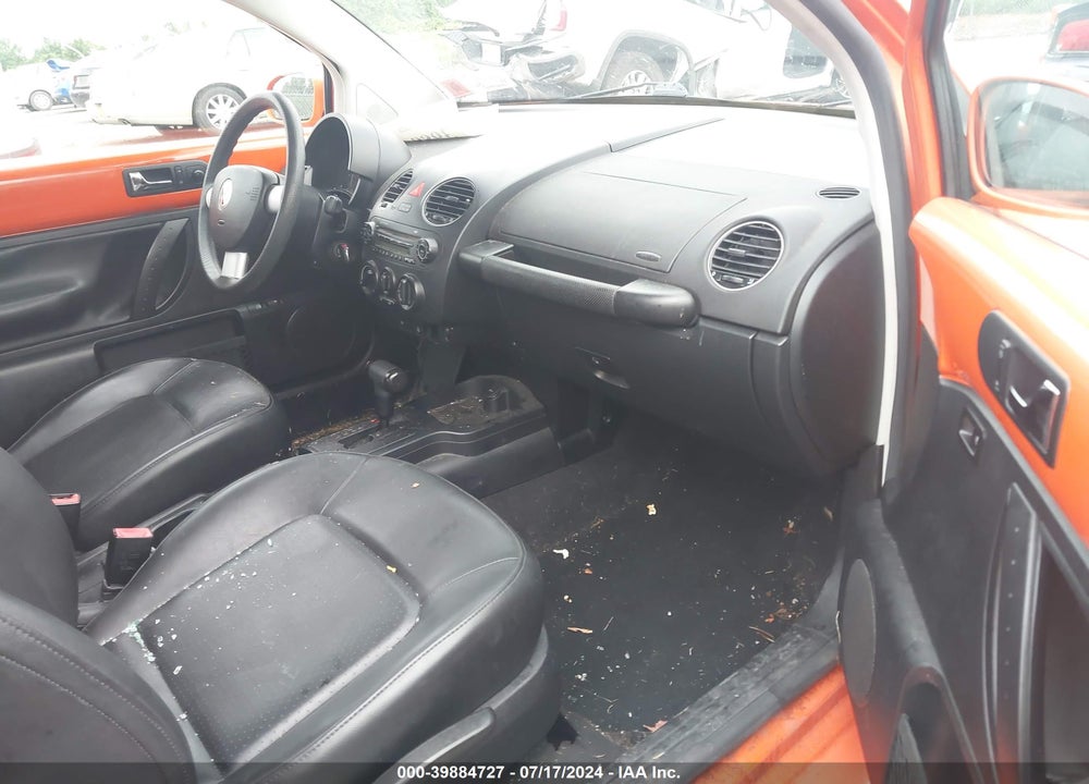 2010 VOLKSWAGEN NEW BEETLE 2.5L FINAL EDITION VIN: 3VWPW3AG1AM010302
