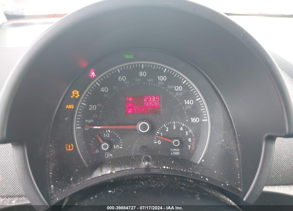 2010 VOLKSWAGEN NEW BEETLE 2.5L FINAL EDITION VIN: 3VWPW3AG1AM010302