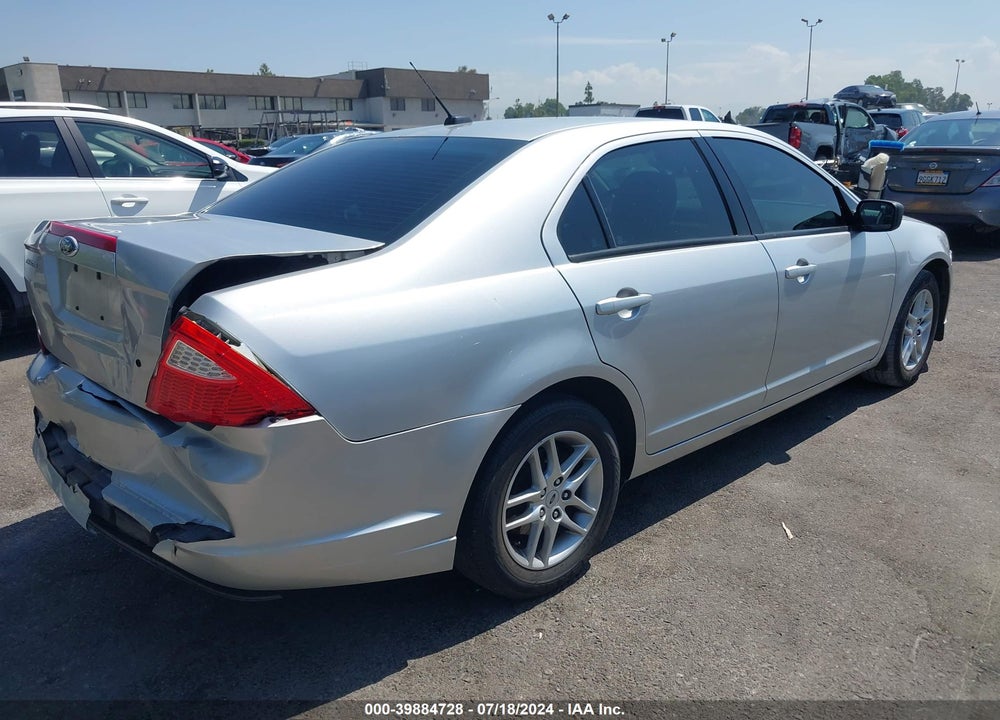 2012 FORD FUSION S VIN: 3FAHP0GA7CR212188