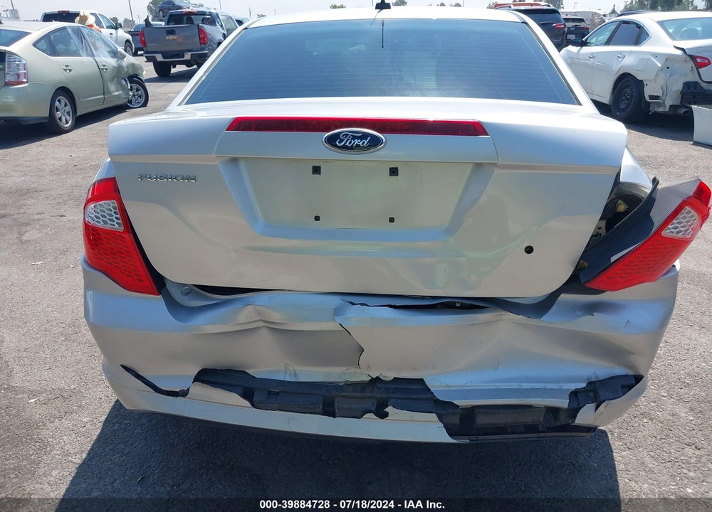 2012 FORD FUSION S VIN: 3FAHP0GA7CR212188