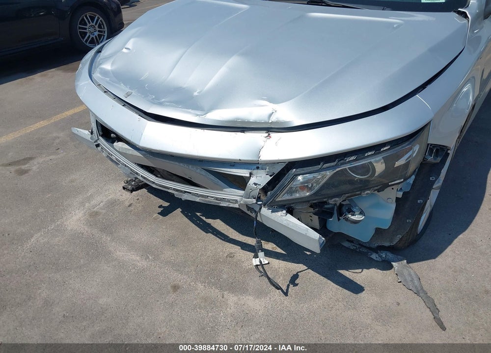 2017 CHEVROLET IMPALA 1LT VIN: 2G1105S32H9103276