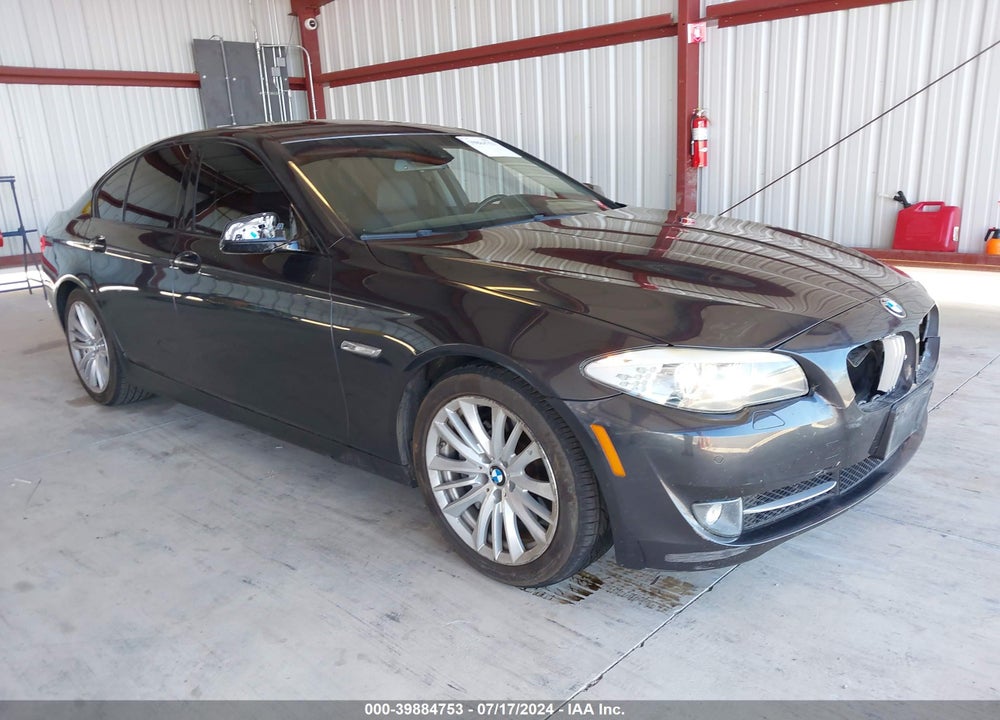 2011 BMW 550I VIN: WBAFR9C55BC758278