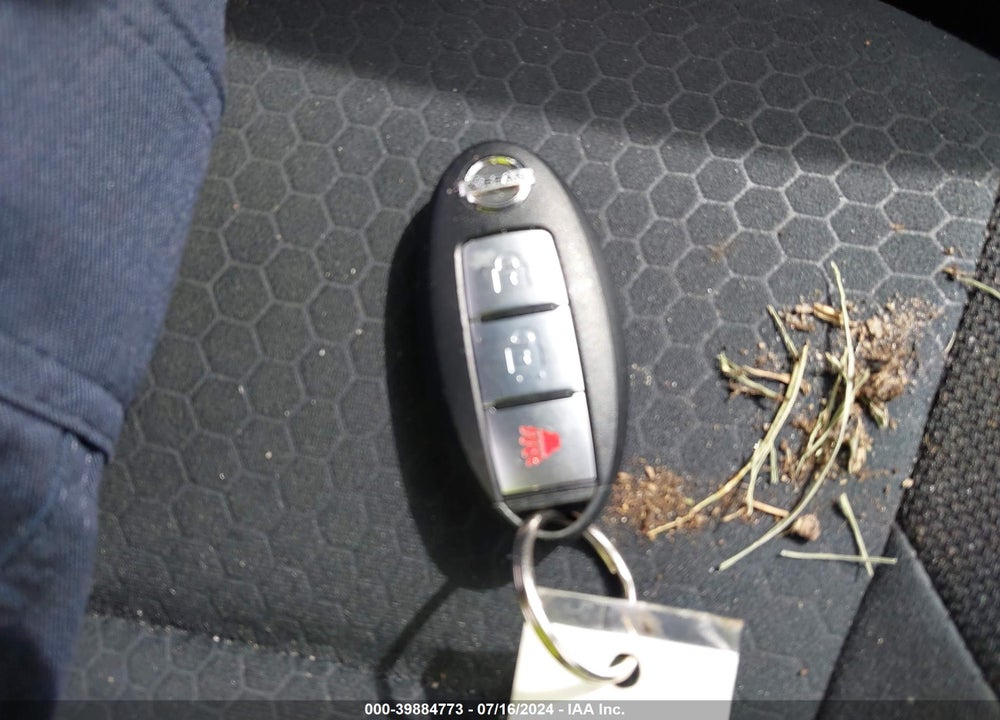 2014 NISSAN JUKE SV VIN: JN8AF5MR5ET453713