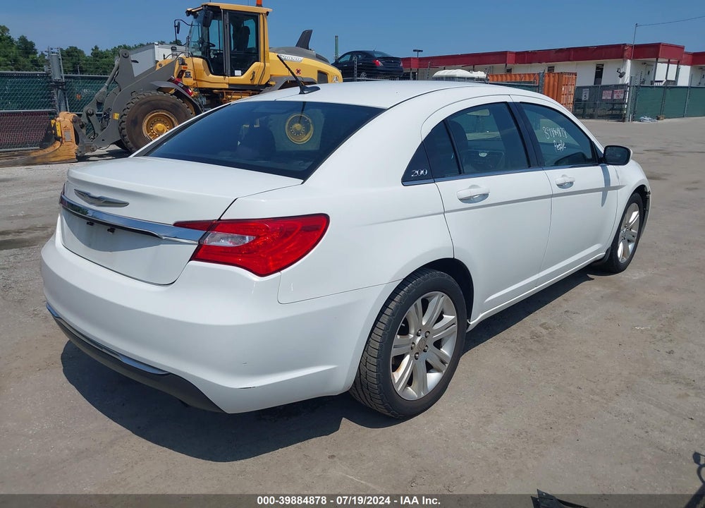 2013 CHRYSLER 200 LX VIN: 1C3CCBAB0DN670600