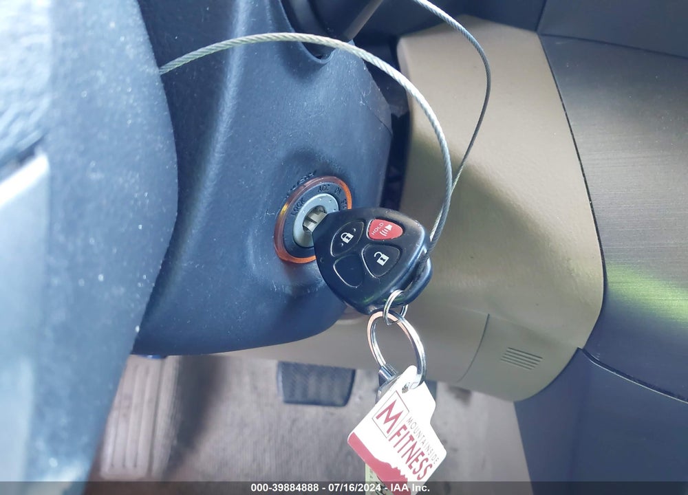 2011 TOYOTA RAV4 VIN: 2T3BF4DV2BW162375
