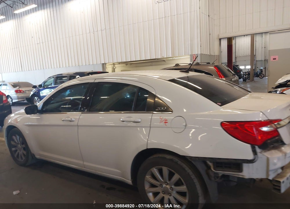 2014 CHRYSLER 200 TOURING VIN: 1C3CCBBB7EN185936