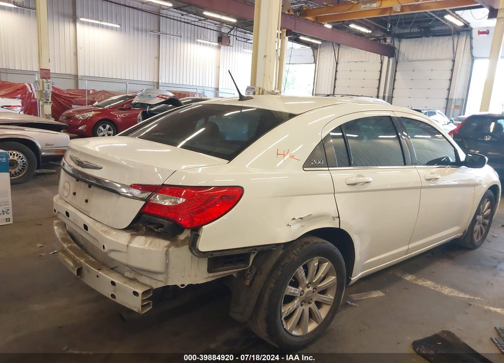 2014 CHRYSLER 200 TOURING VIN: 1C3CCBBB7EN185936