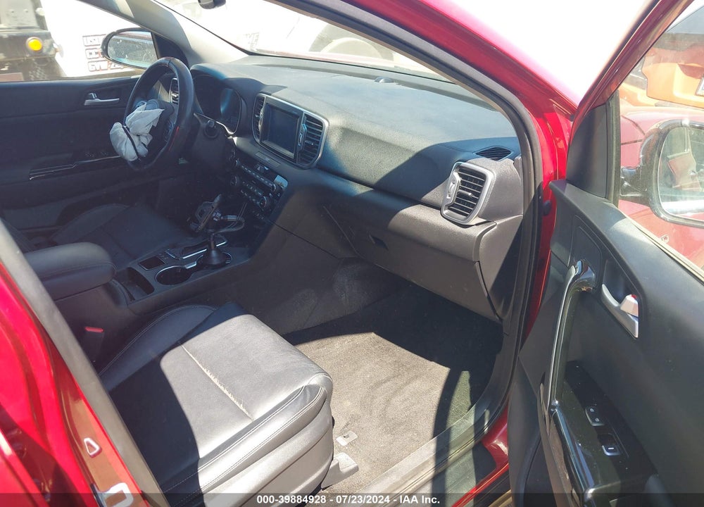 2019 KIA SPORTAGE EX VIN: KNDPNCAC6K7608416