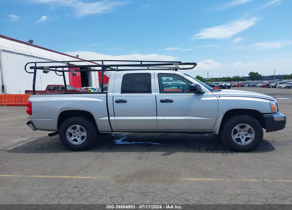 2005 DODGE DAKOTA SLT VIN: 1D7HW48J95S342070