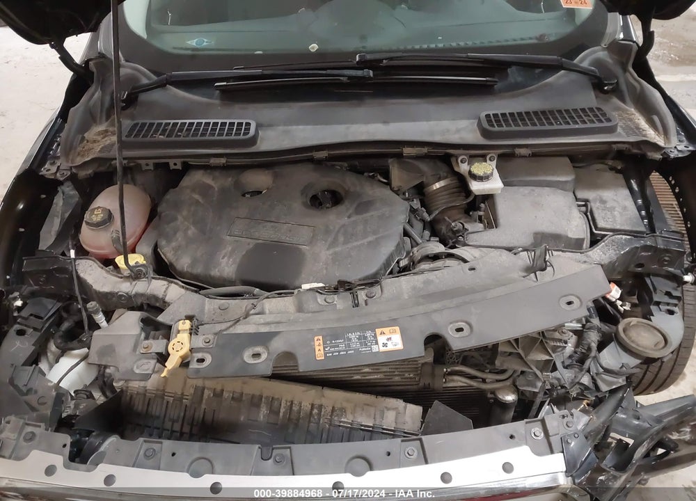 2017 FORD ESCAPE SE VIN: 1FMCU9G90HUC16523