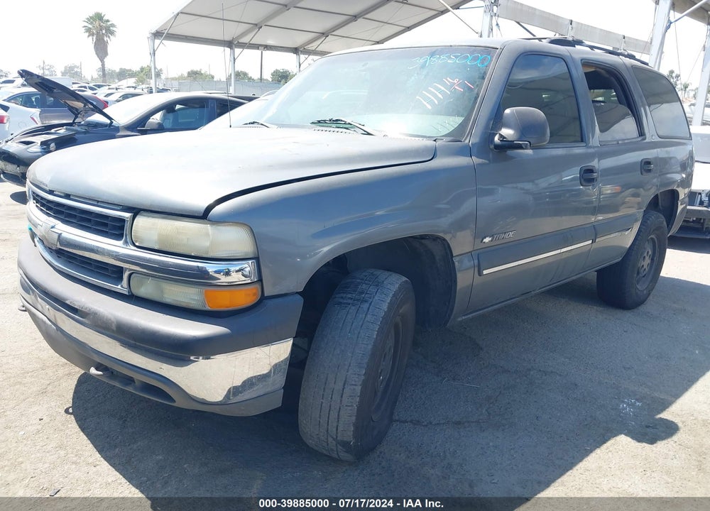 2002 CHEVROLET TAHOE LS VIN: 1GNEC13T42R225973