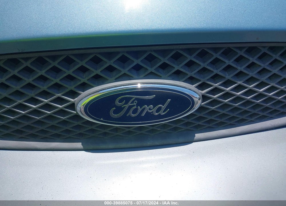 2006 FORD TAURUS SE VIN: 1FAFP53U56A201158