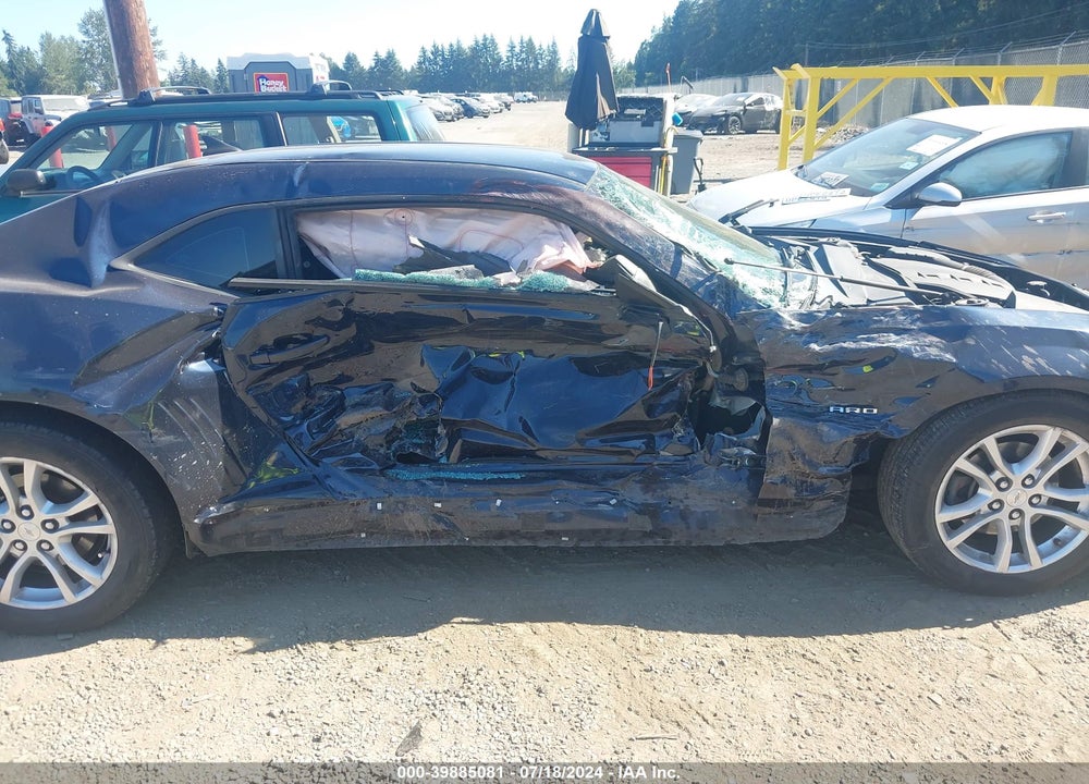 2015 CHEVROLET CAMARO 2LS VIN: 2G1FB1E35F9178877