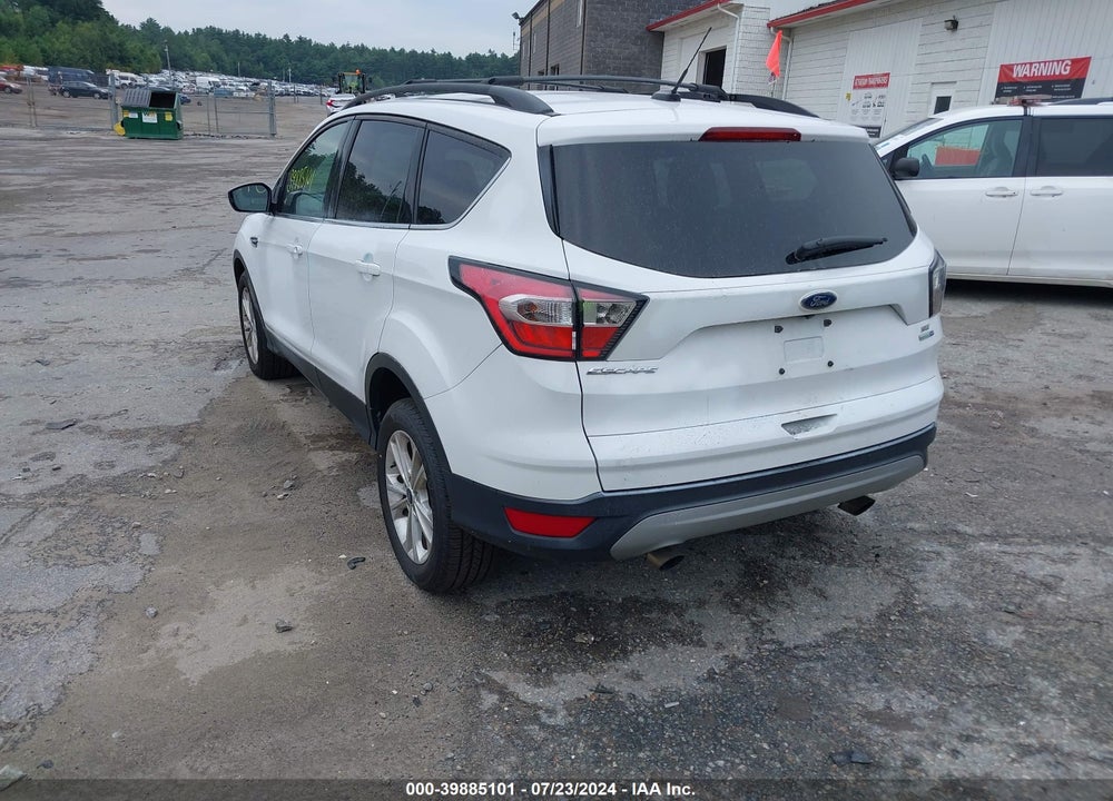 2017 FORD ESCAPE SE VIN: 1FMCU9GD8HUC16564