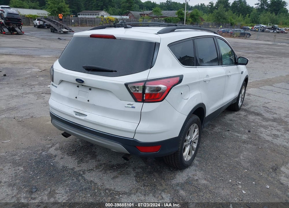 2017 FORD ESCAPE SE VIN: 1FMCU9GD8HUC16564