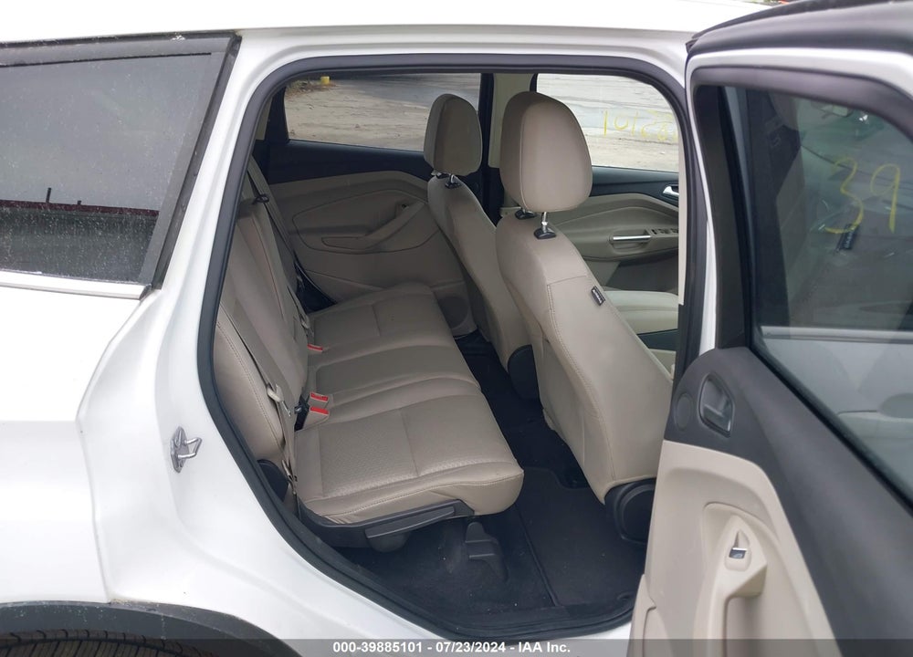 2017 FORD ESCAPE SE VIN: 1FMCU9GD8HUC16564